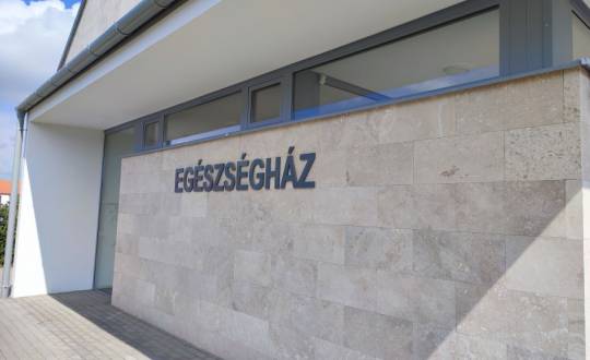 Gyermekorvosi rendelés májusban