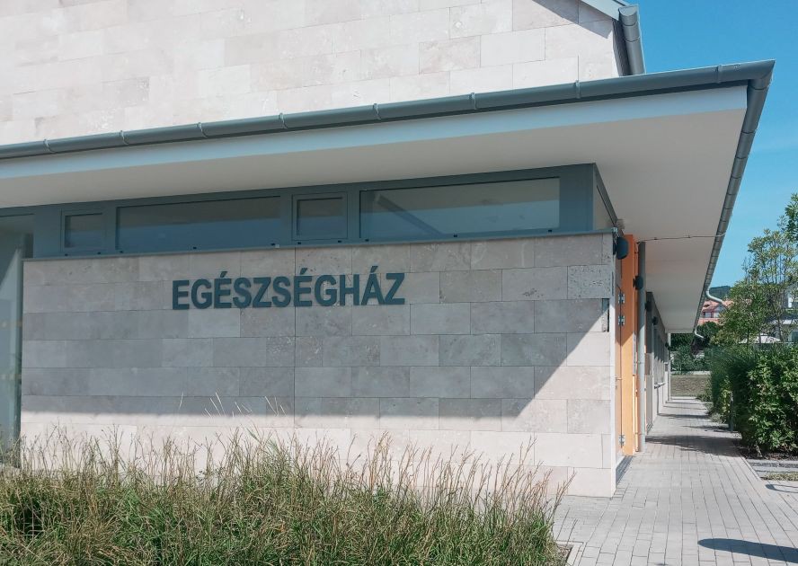 egeszseghaz2