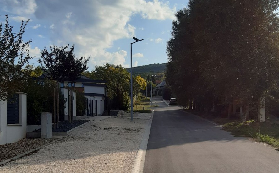 napelemes_lampa_2