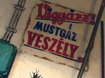 Vigyázat, mustgáz-veszély!